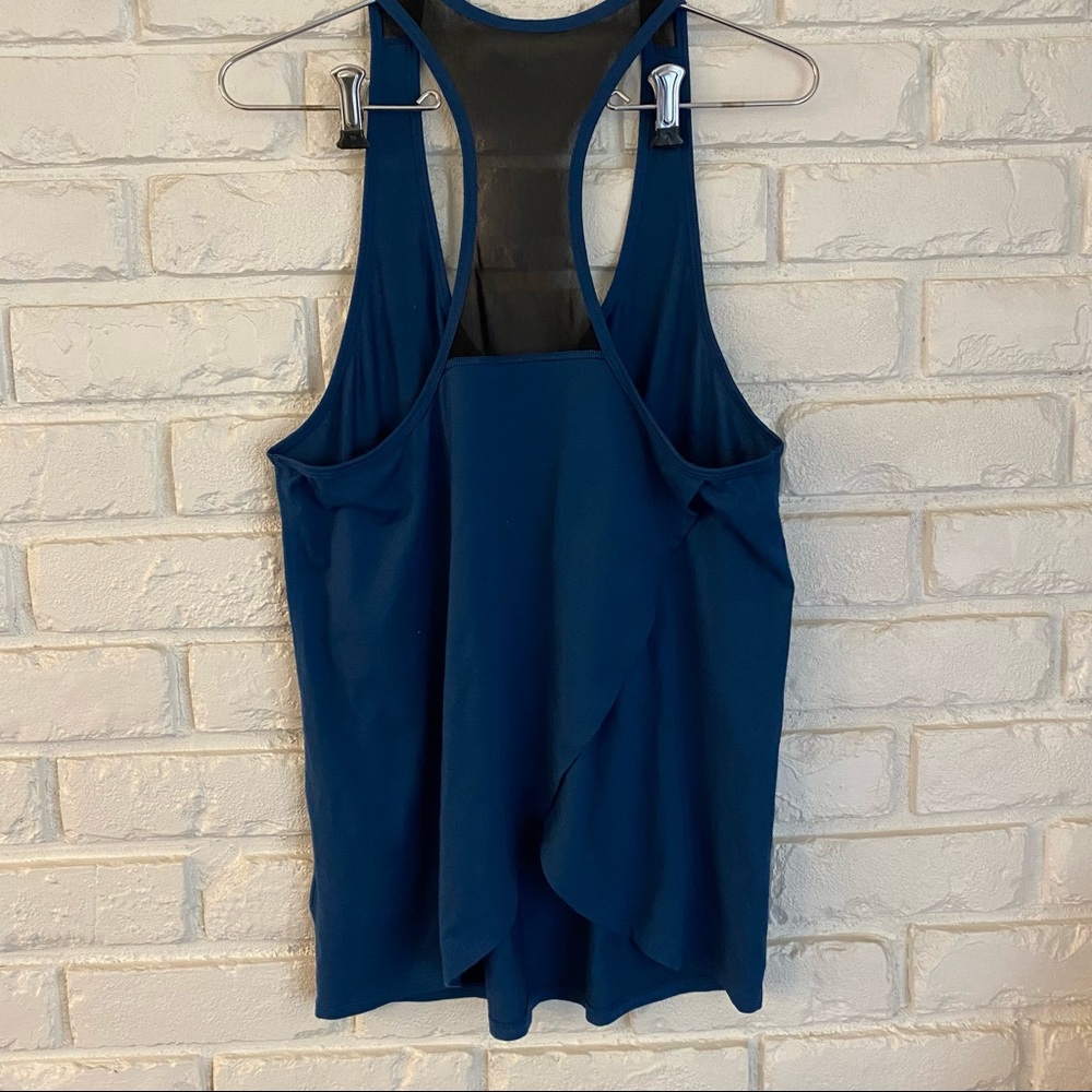 Express Core Workout Tank - Picture 2 of 3